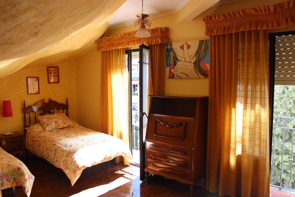 Setenil De Las Bodegas Casa Rural Cuevas Del Sol חדר תמונה